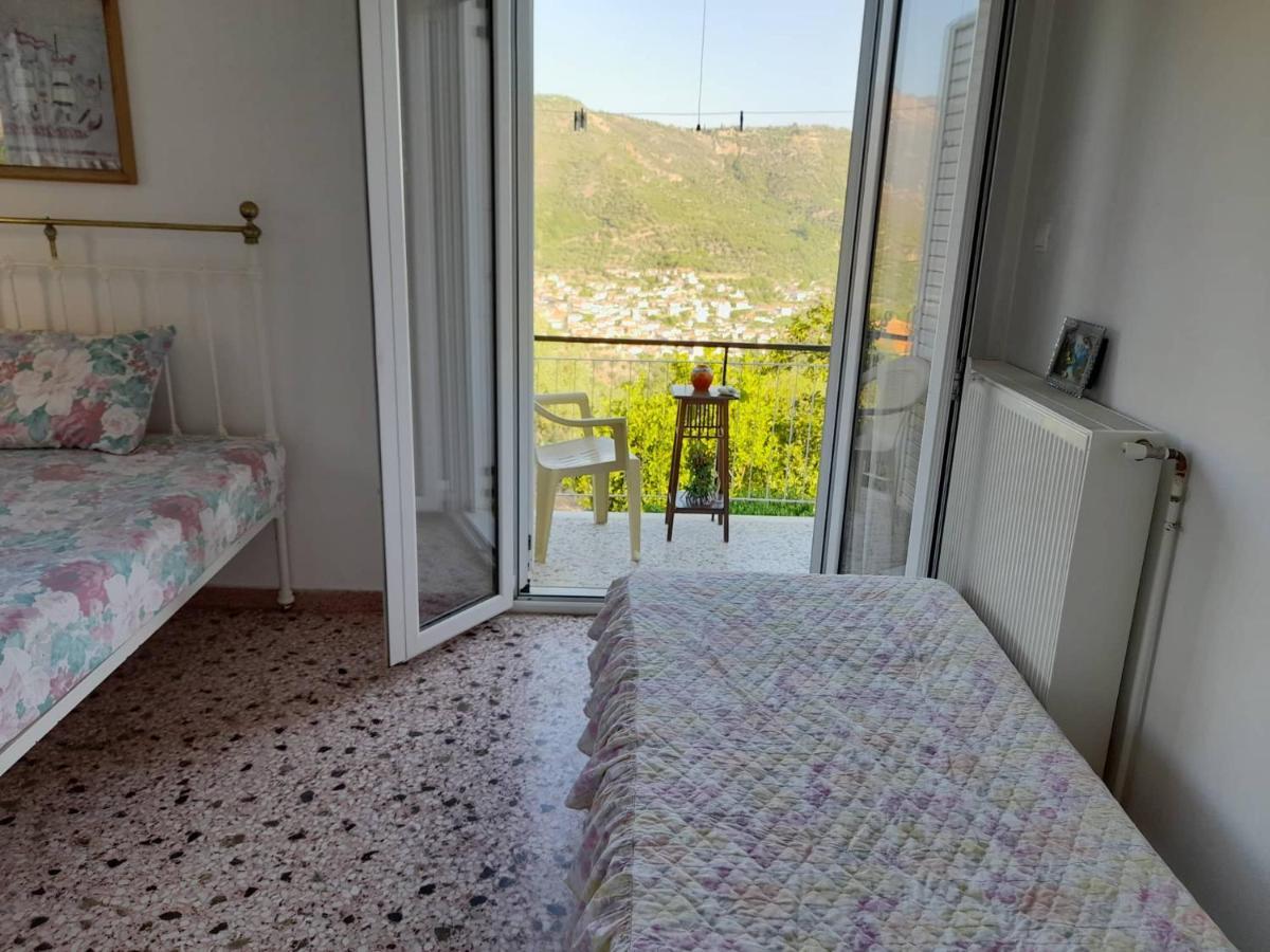 Vacation House Dionysia Villa Aigio Exterior photo
